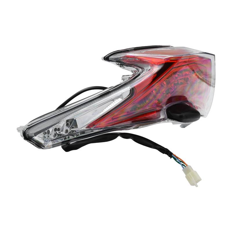 ZADNJA SVETILKA ZNEN R8