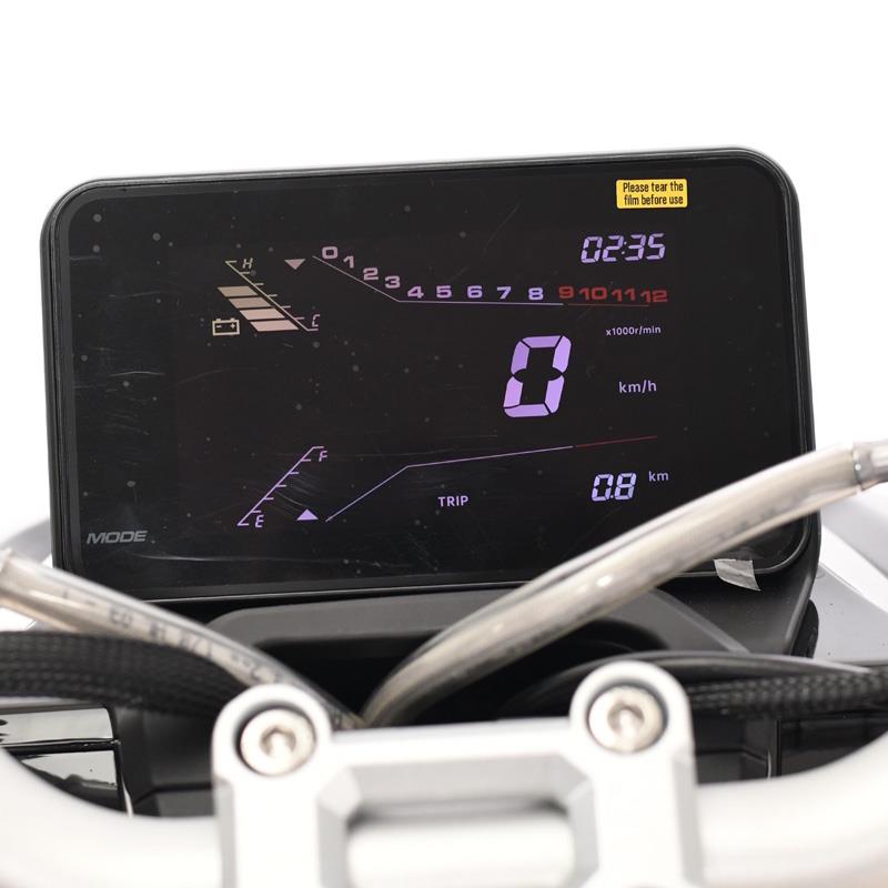 SKUTER ZNEN R9 25 km/h - ČRN