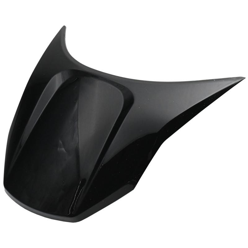 PLASTIKA KRMILA TRIKOTNIK - ZNEN CANOE