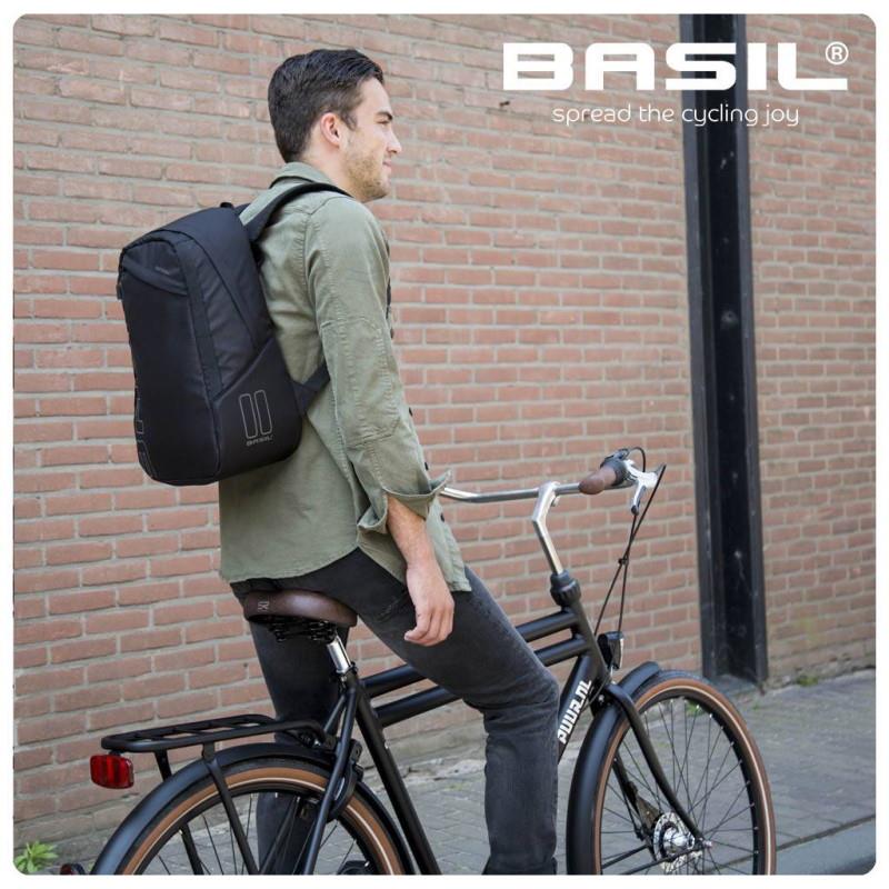 NAHRBTNIK TORBA BASIL FLEX 17 L - ČRNA