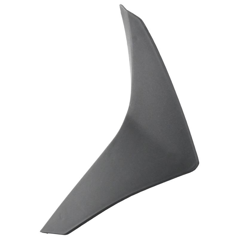 DESNA LETVICA PRED NOGAMI - LONGJIA ZENNITH / TREVIS