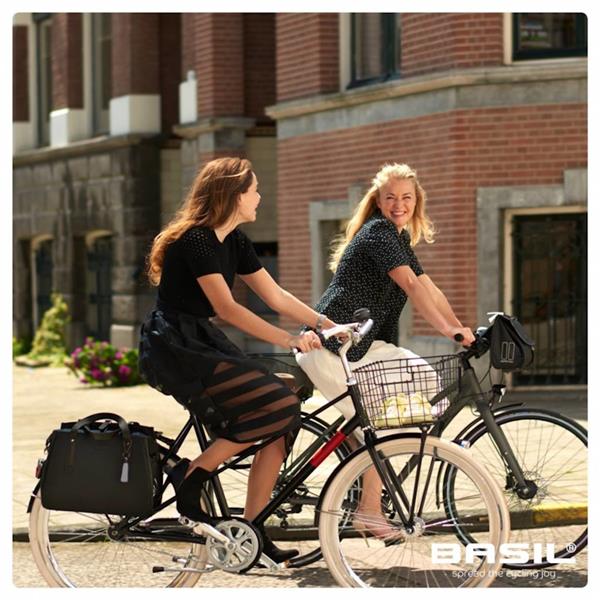 KOŠARA Z NOSILCI BASIL ROBIN - SPREDNJA ČRNA