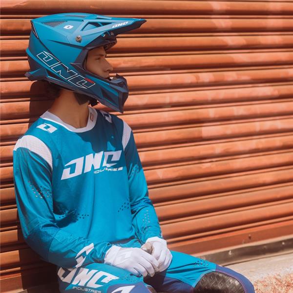 ČELADA ONE INDUSTRIES X-297 - MODRA