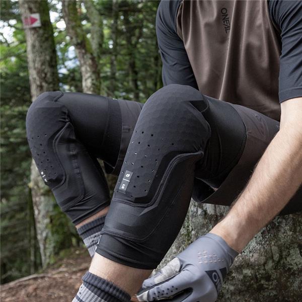 ŠČITNIKI KOLEN ONEAL DIRT FLX 2.0