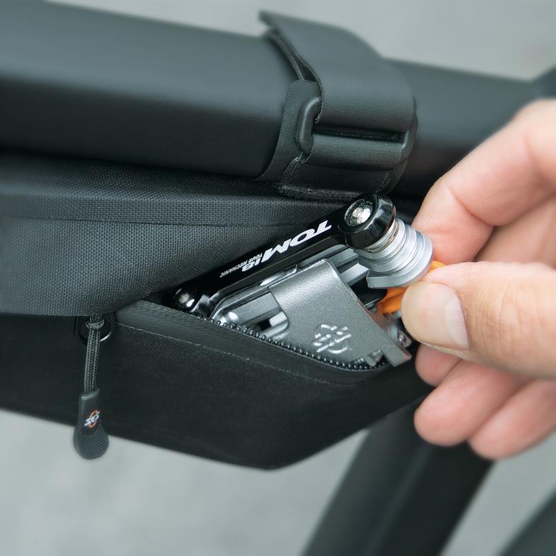 TORBICA SKS RACE FRAMEBAG 0,65L - ČRNA