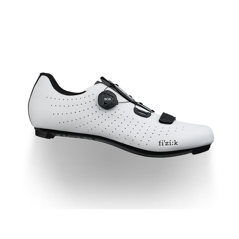 CESTNI ČEVLJI FIZIK TEMPO OVERCURVE R5 BELA
