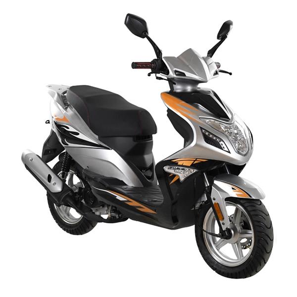 SKUTER ZNEN R8 45 km/h - SREBRNO / ČRN