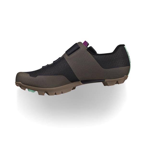 GORSKI ČEVLJI FIZIK VENTO FEROX CARBON - RJAVI
